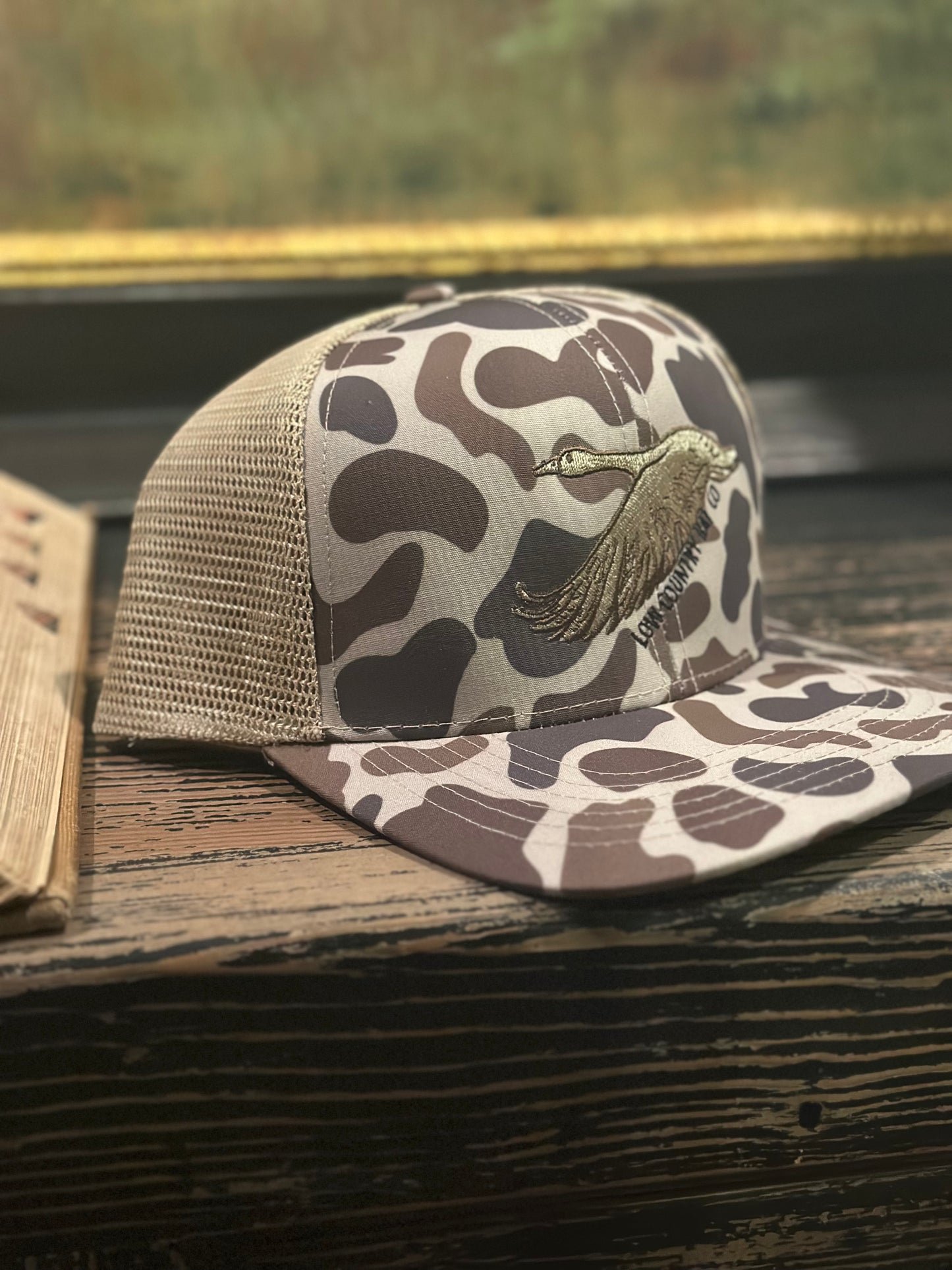 “Goose” trucker hat