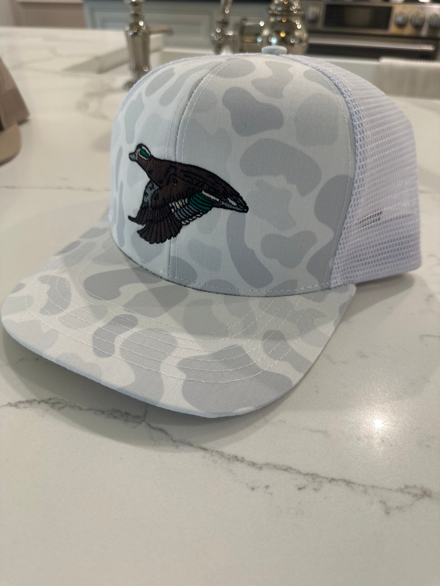Duck camo trucker