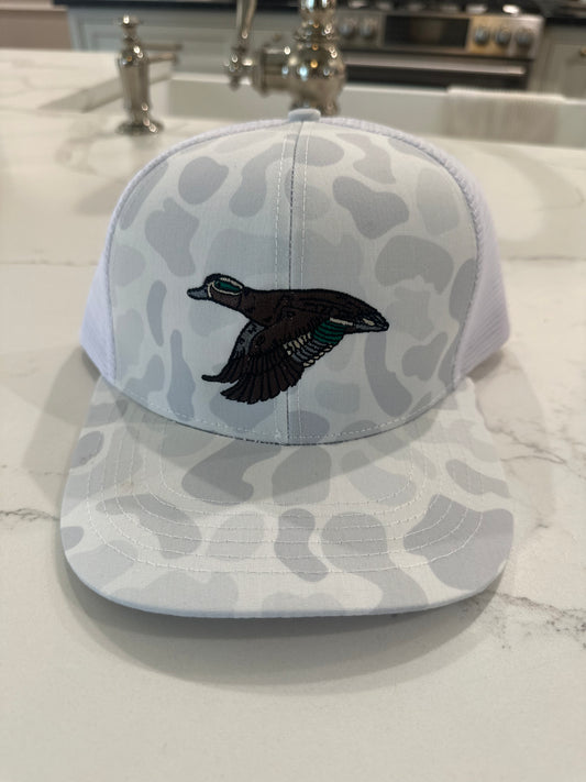 Duck camo trucker